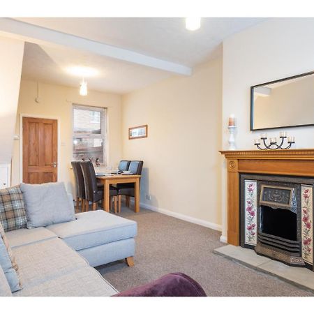 Beautiful 2 Bed With Free Parking - Pass The Keys Apartment York Bagian luar foto