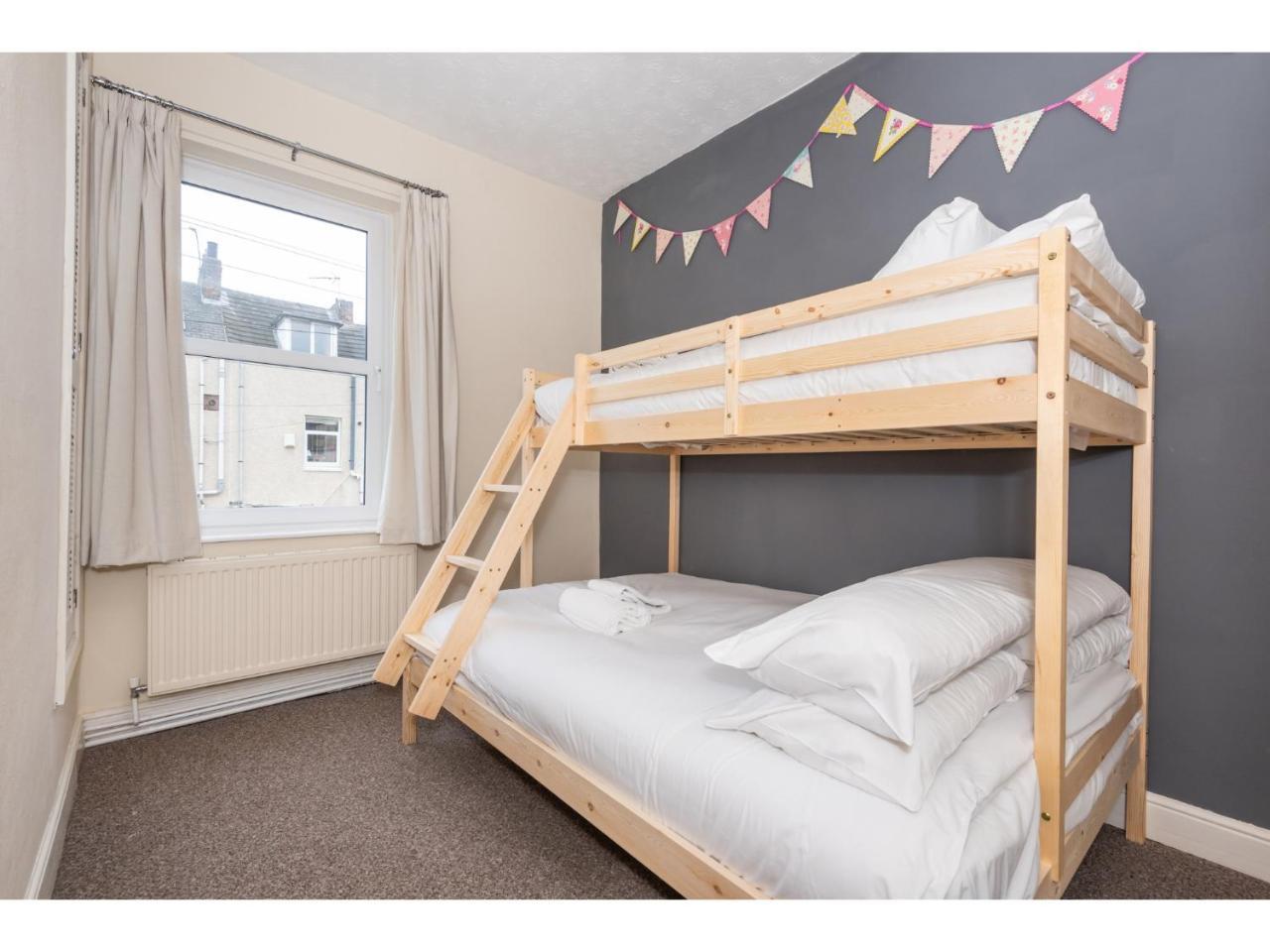 Beautiful 2 Bed With Free Parking - Pass The Keys Apartment York Bagian luar foto