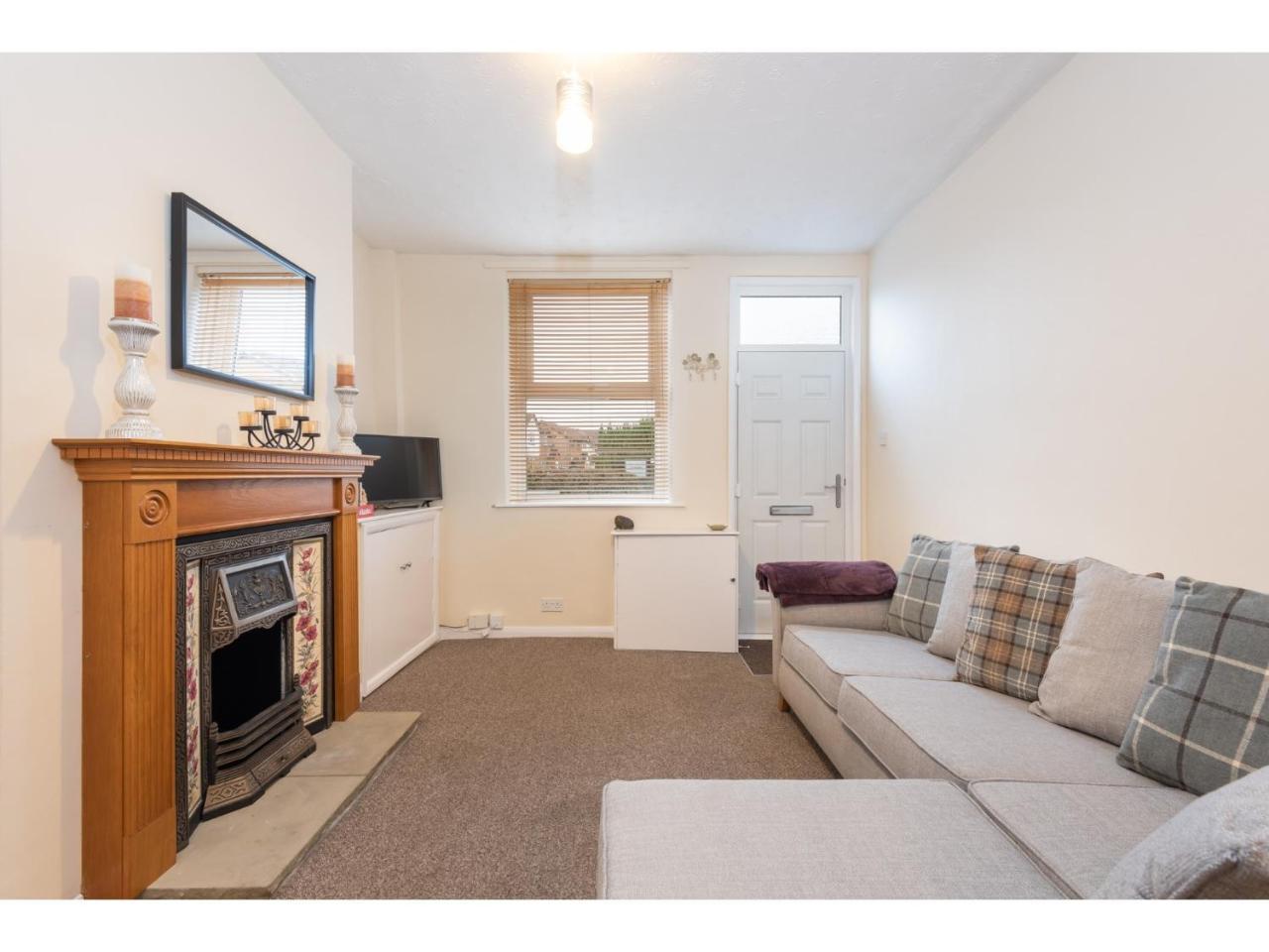 Beautiful 2 Bed With Free Parking - Pass The Keys Apartment York Bagian luar foto